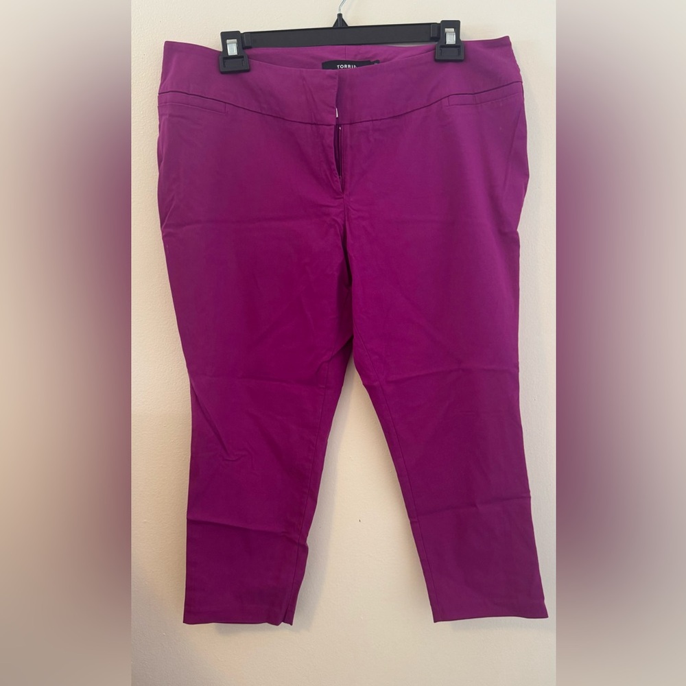 Torrid Pink Cropped Dress Pants
